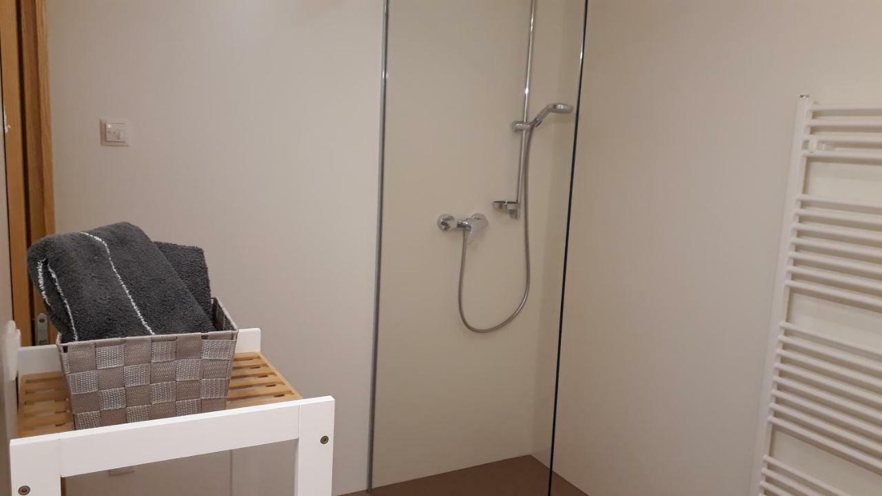 Bauernhof Farnach Apartman Andelsbuch Kültér fotó
